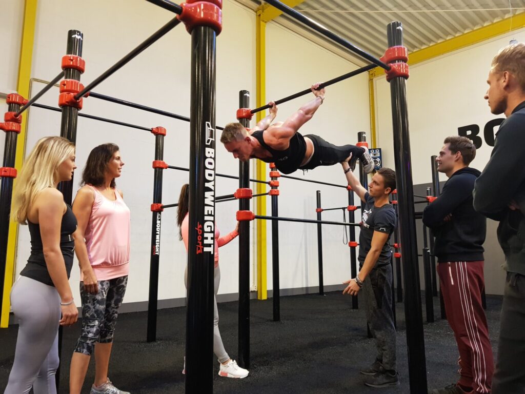 Calisthenics technique class