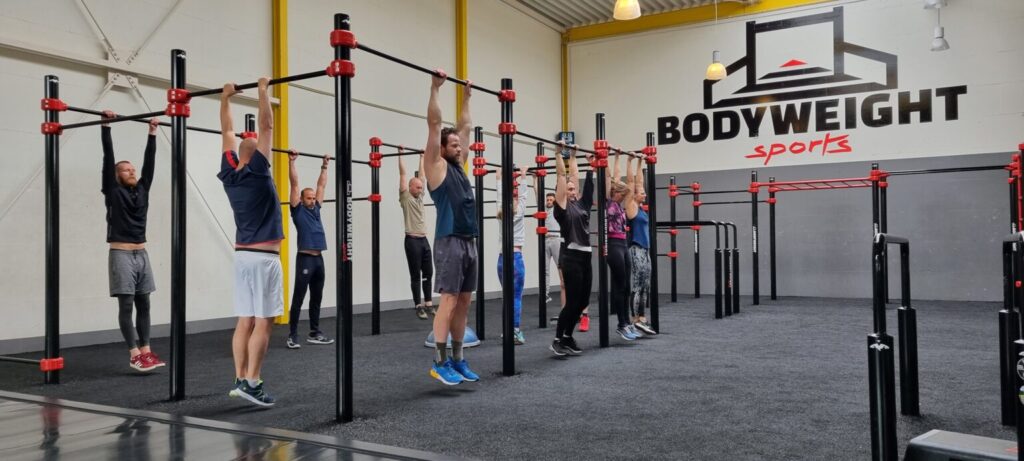 contact bodyweight sports